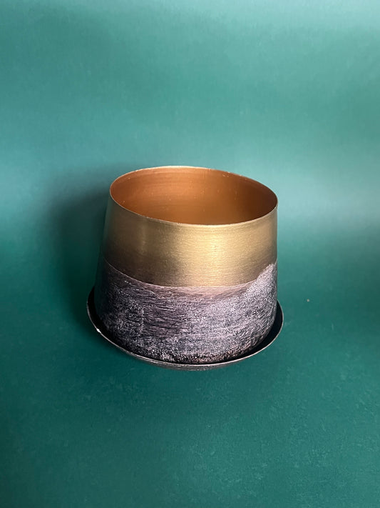 Metal 3.5” Pot